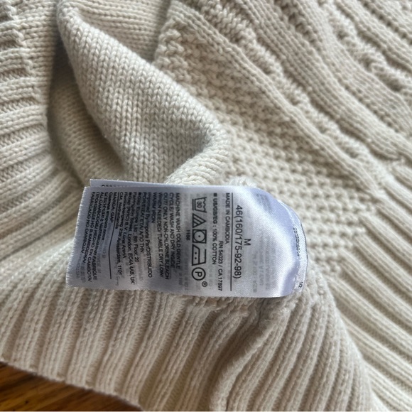GAP Women’s Cable Knit Cream Cotton Sweater Size M - Picture 7 of 7